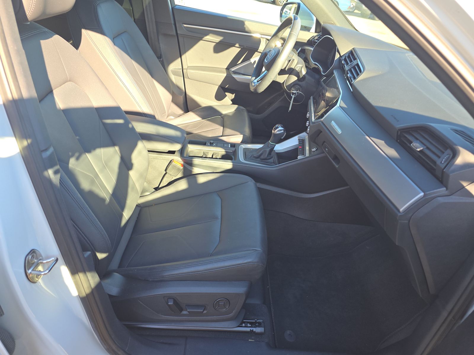 2022 Audi Q3 2.0T S line Premium Plus AWD