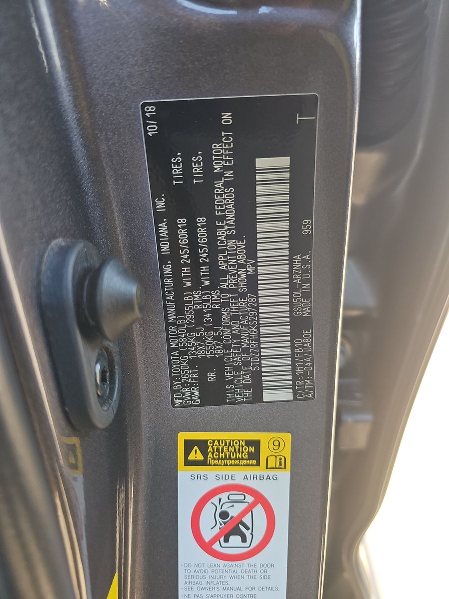 2019 Toyota Highlander LE FWD