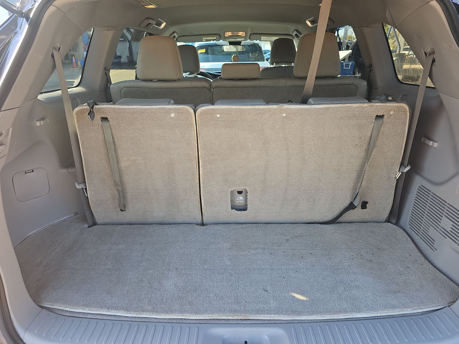 2019 Toyota Highlander LE FWD