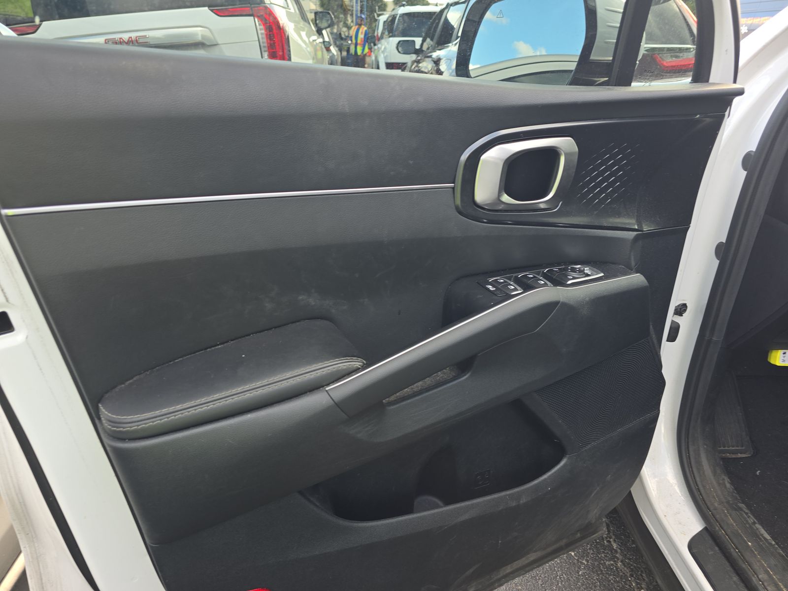 2024 Kia Sorento S FWD