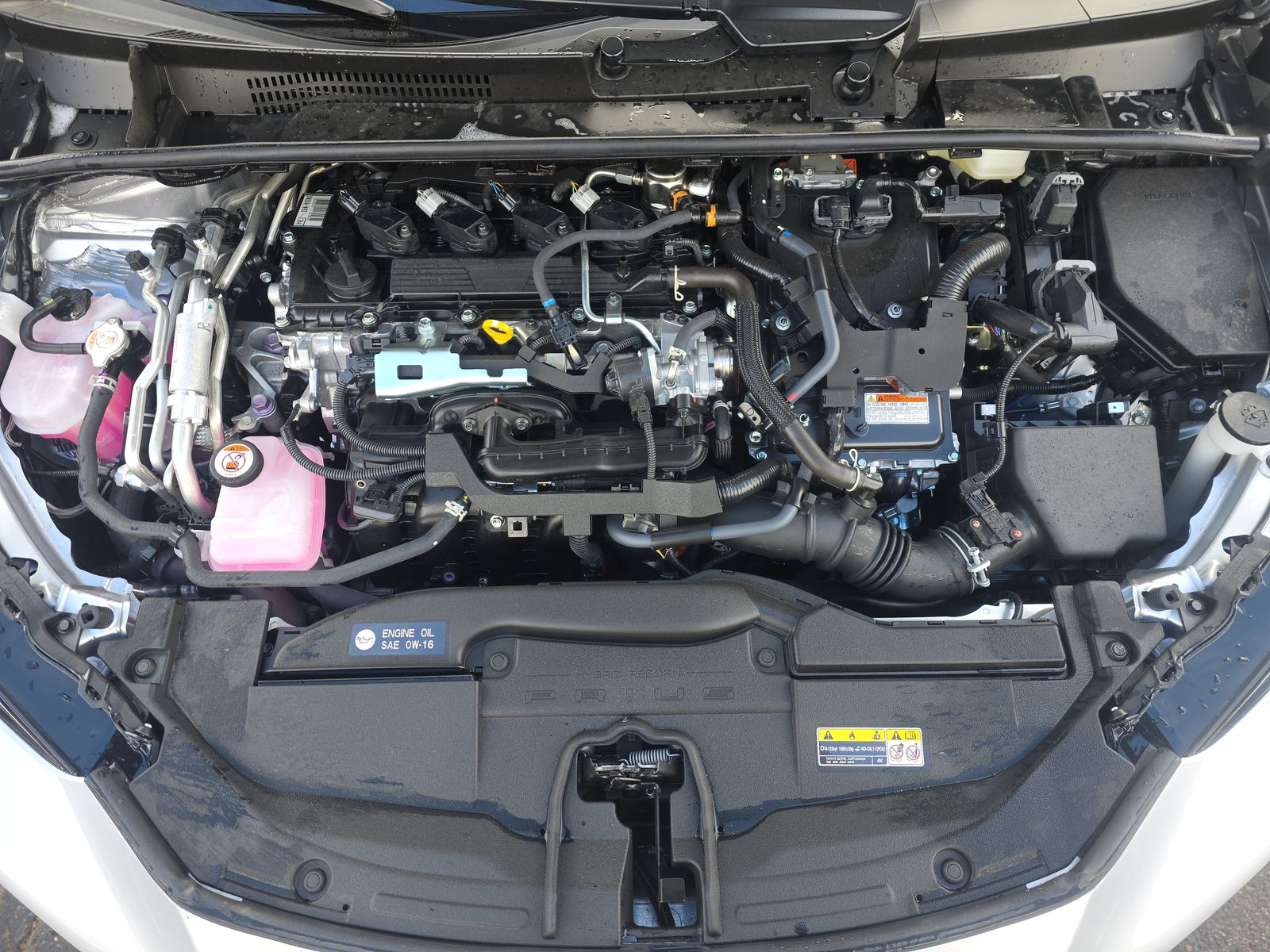 2025 Toyota Prius Plug-In Hybrid XSE FWD