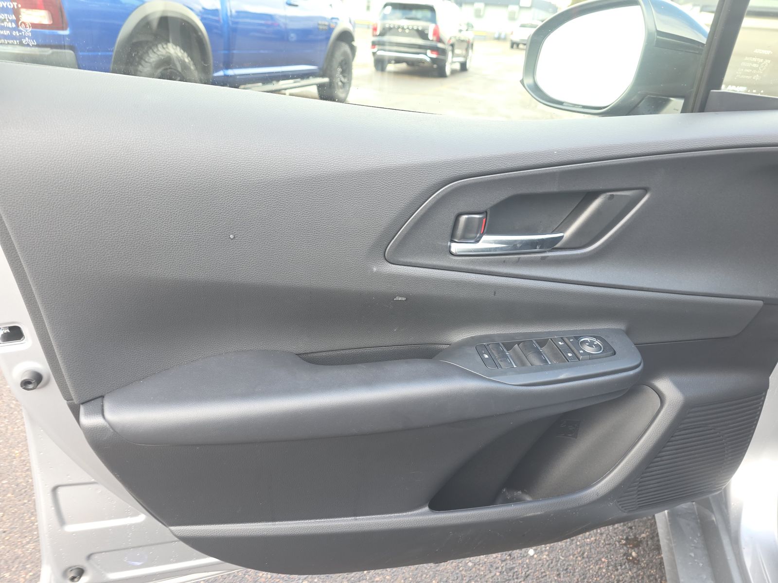 2025 Toyota Prius Plug-In Hybrid XSE FWD