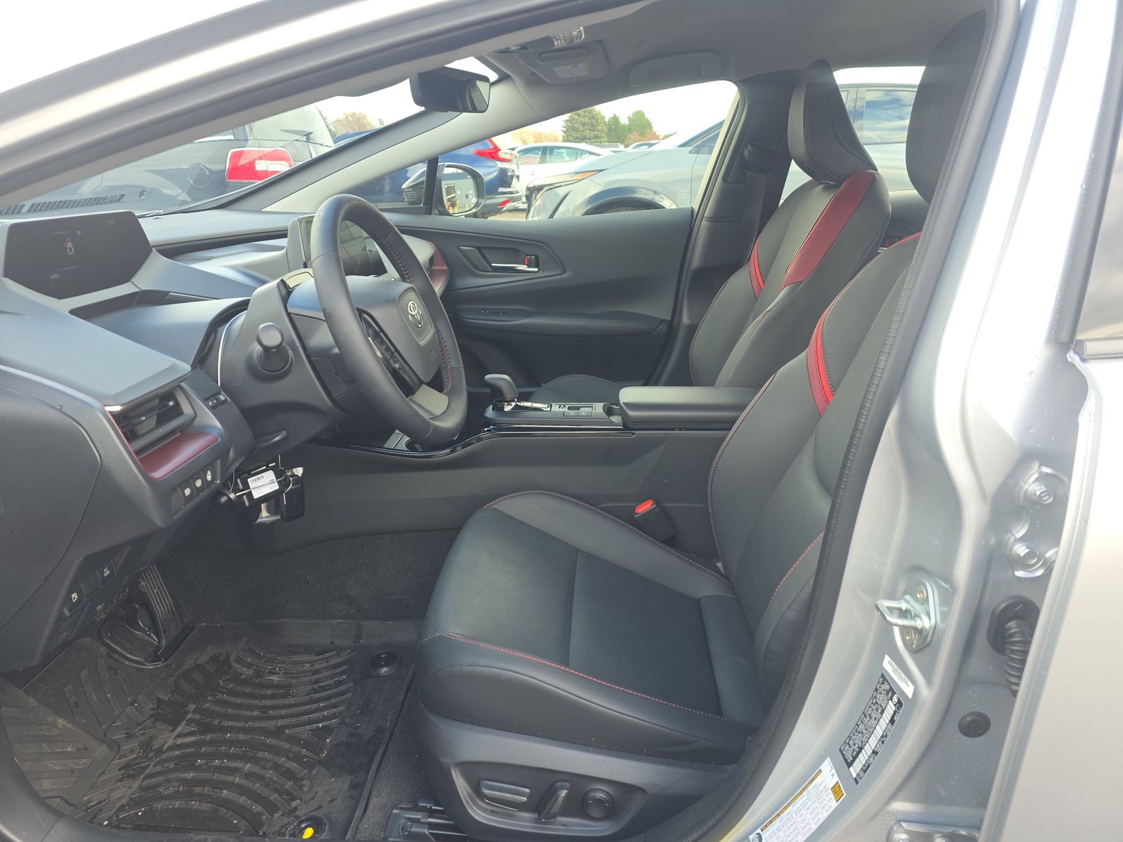 2025 Toyota Prius Plug-In Hybrid XSE FWD