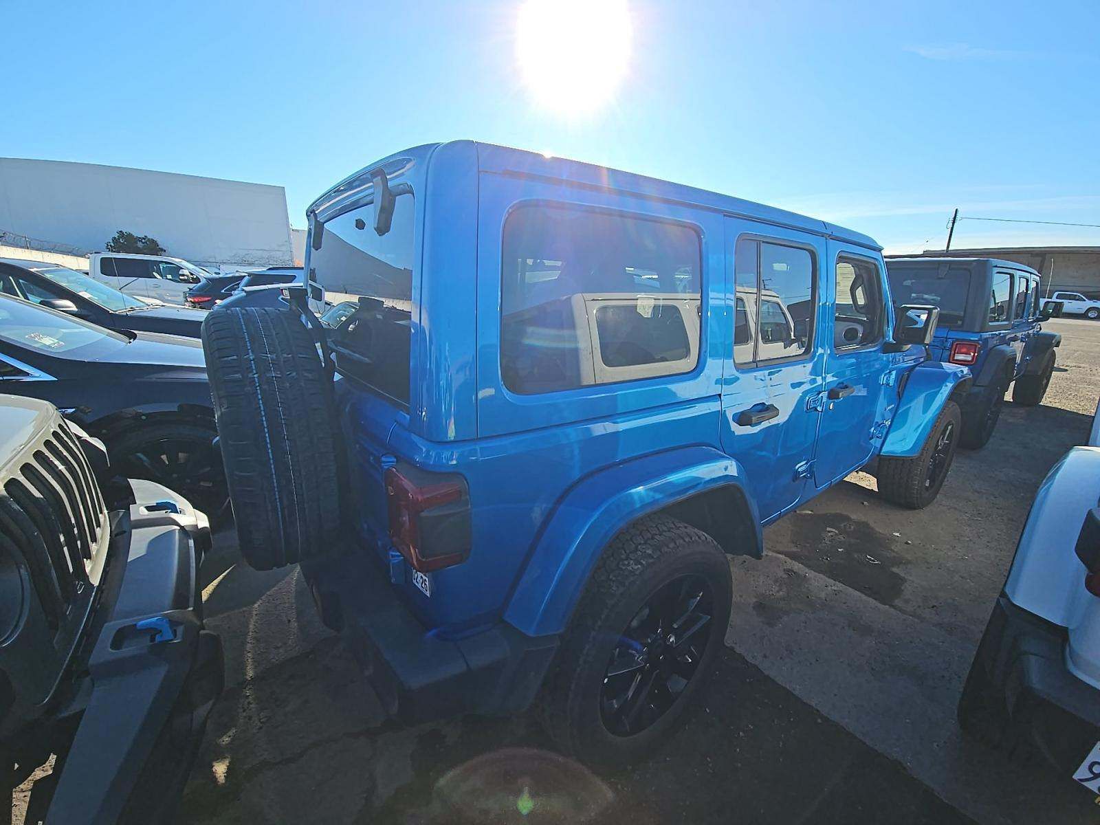 2024 Jeep Wrangler 4xe Sahara AWD
