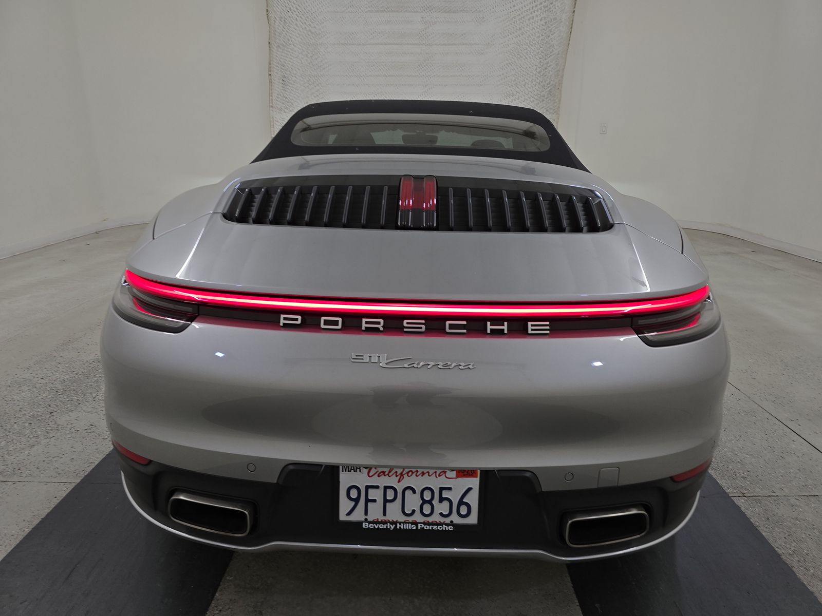 2023 Porsche 911 Carrera RWD