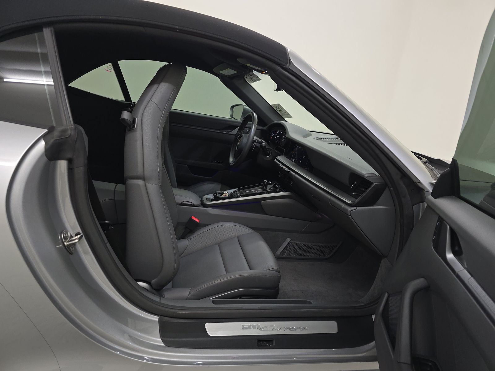 2023 Porsche 911 Carrera RWD