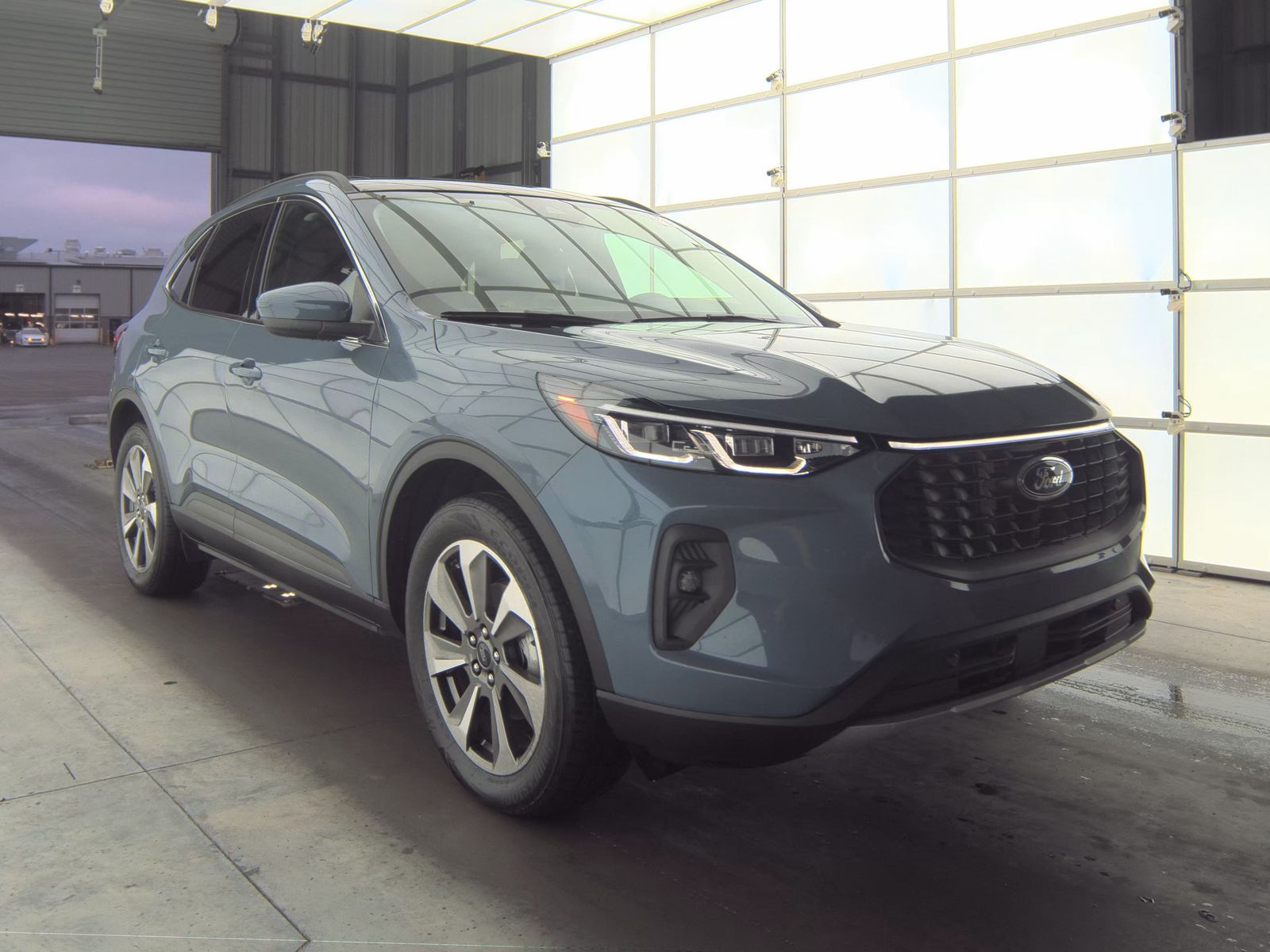 2025 Ford Escape Platinum AWD