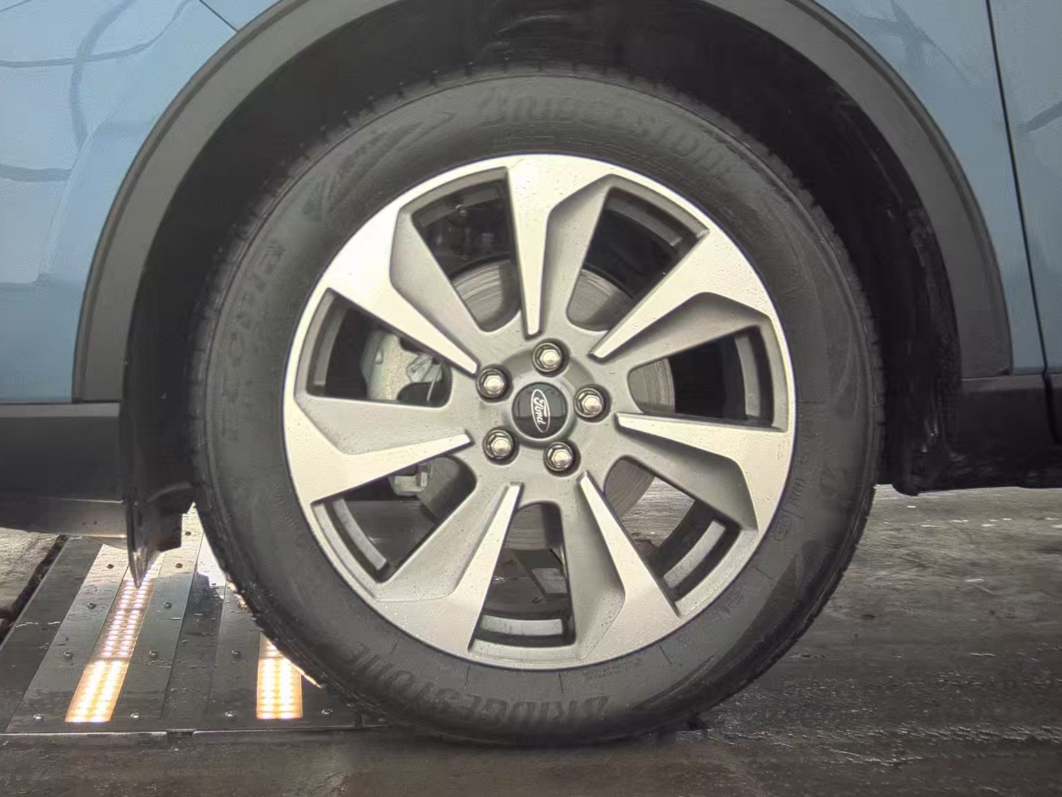 2025 Ford Escape Platinum AWD