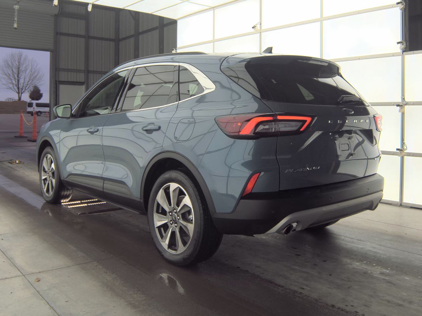 2025 Ford Escape Platinum AWD