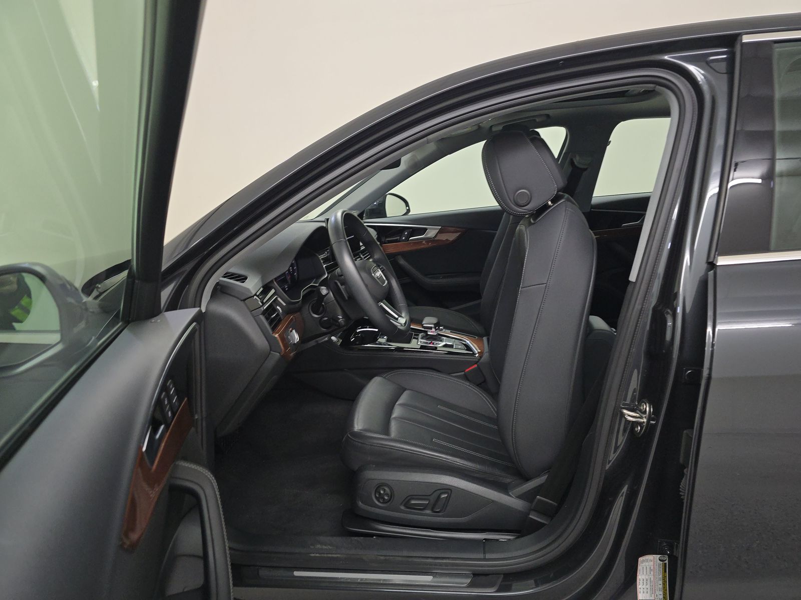 2022 Audi A4 Premium Plus AWD