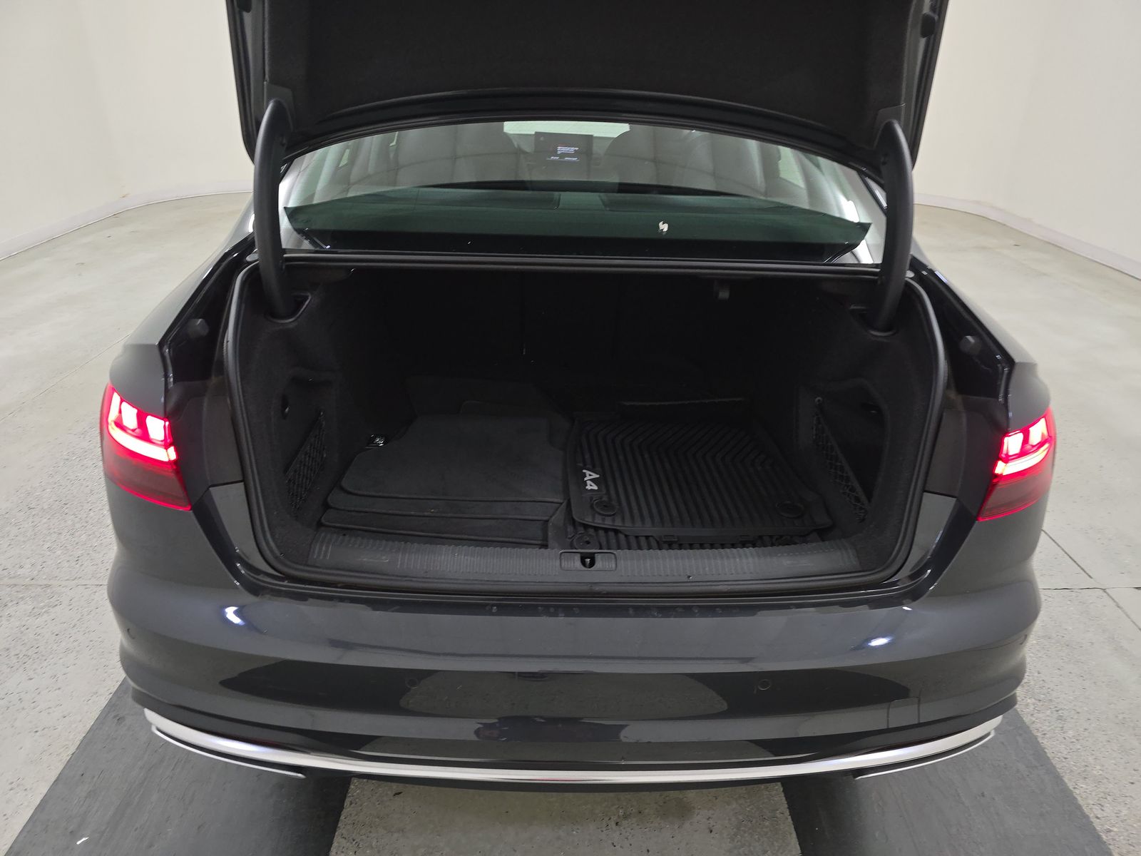 2022 Audi A4 Premium Plus AWD