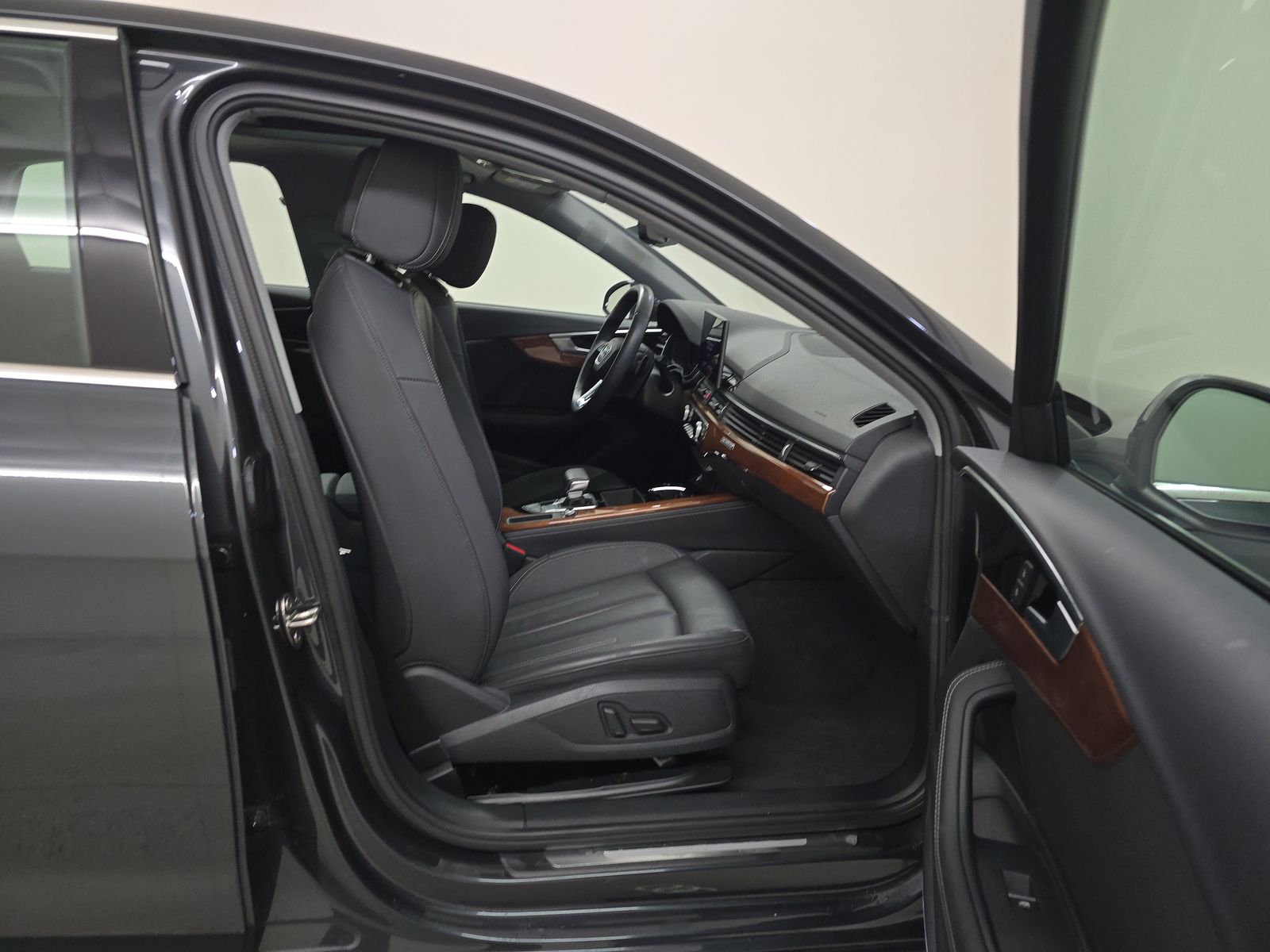 2022 Audi A4 Premium Plus AWD