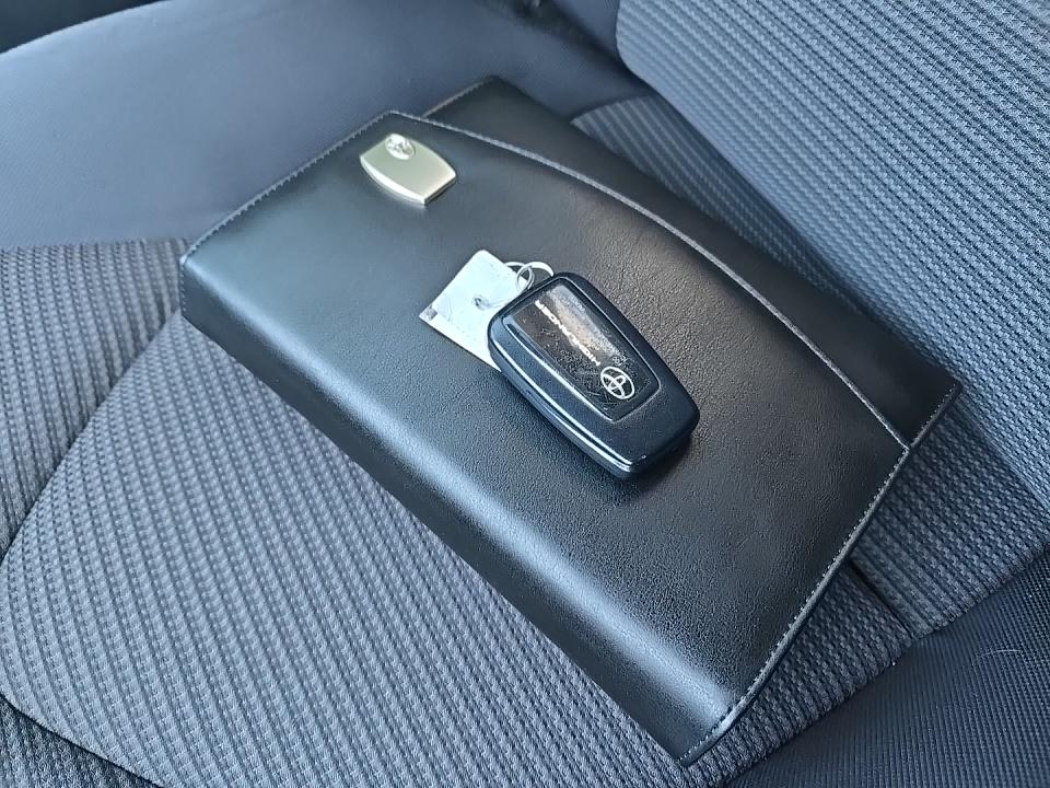 2022 Toyota Highlander LE FWD