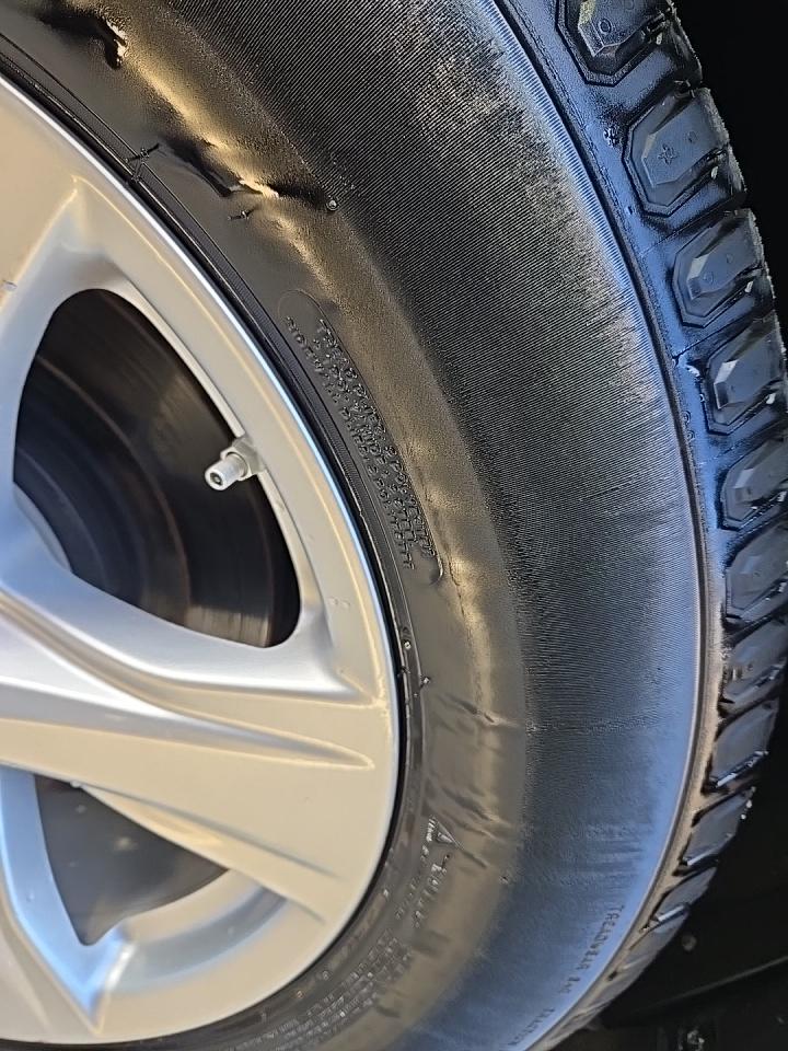 2022 Toyota Highlander LE FWD