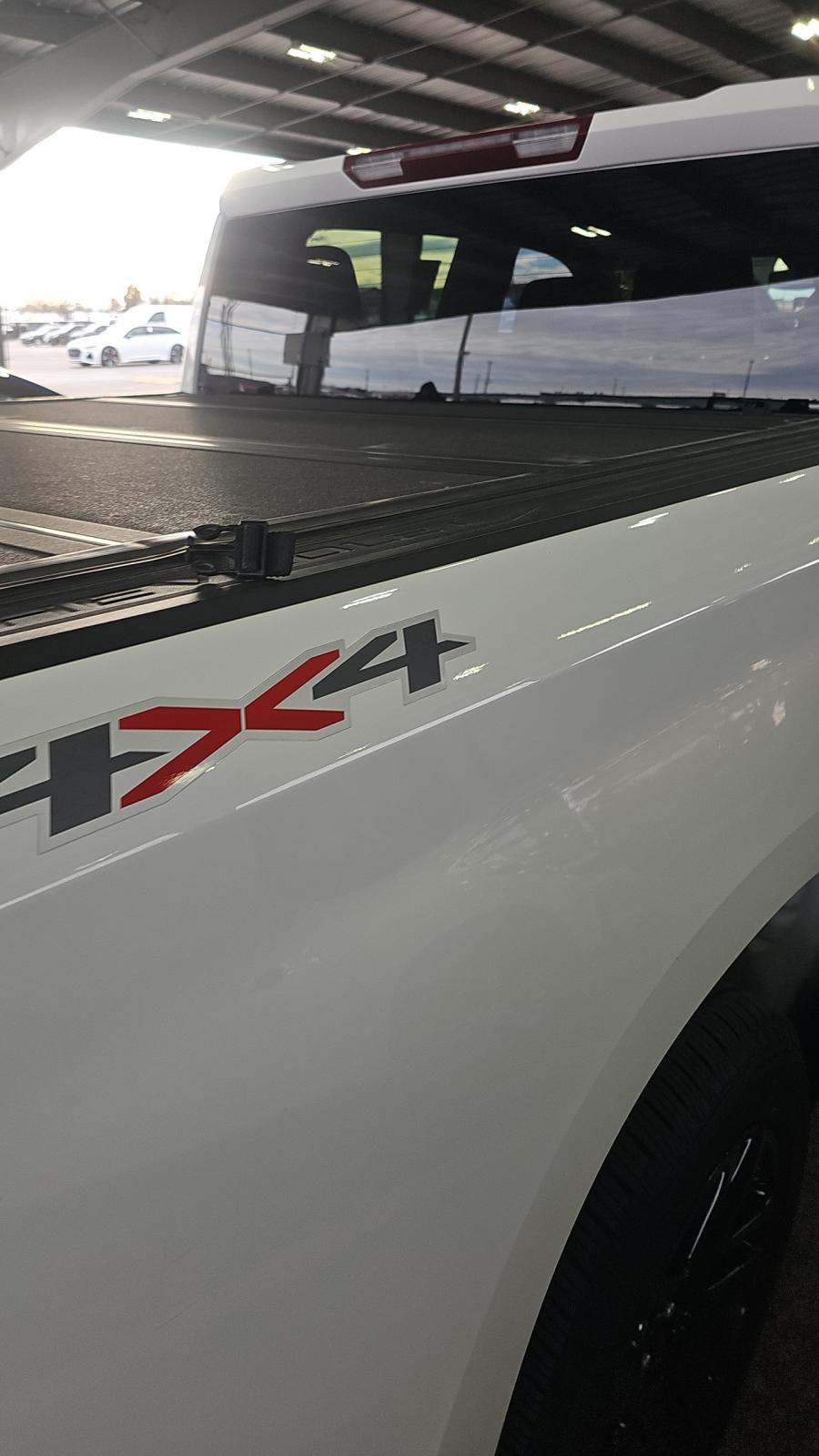 2023 Chevrolet Silverado 1500 Custom AWD