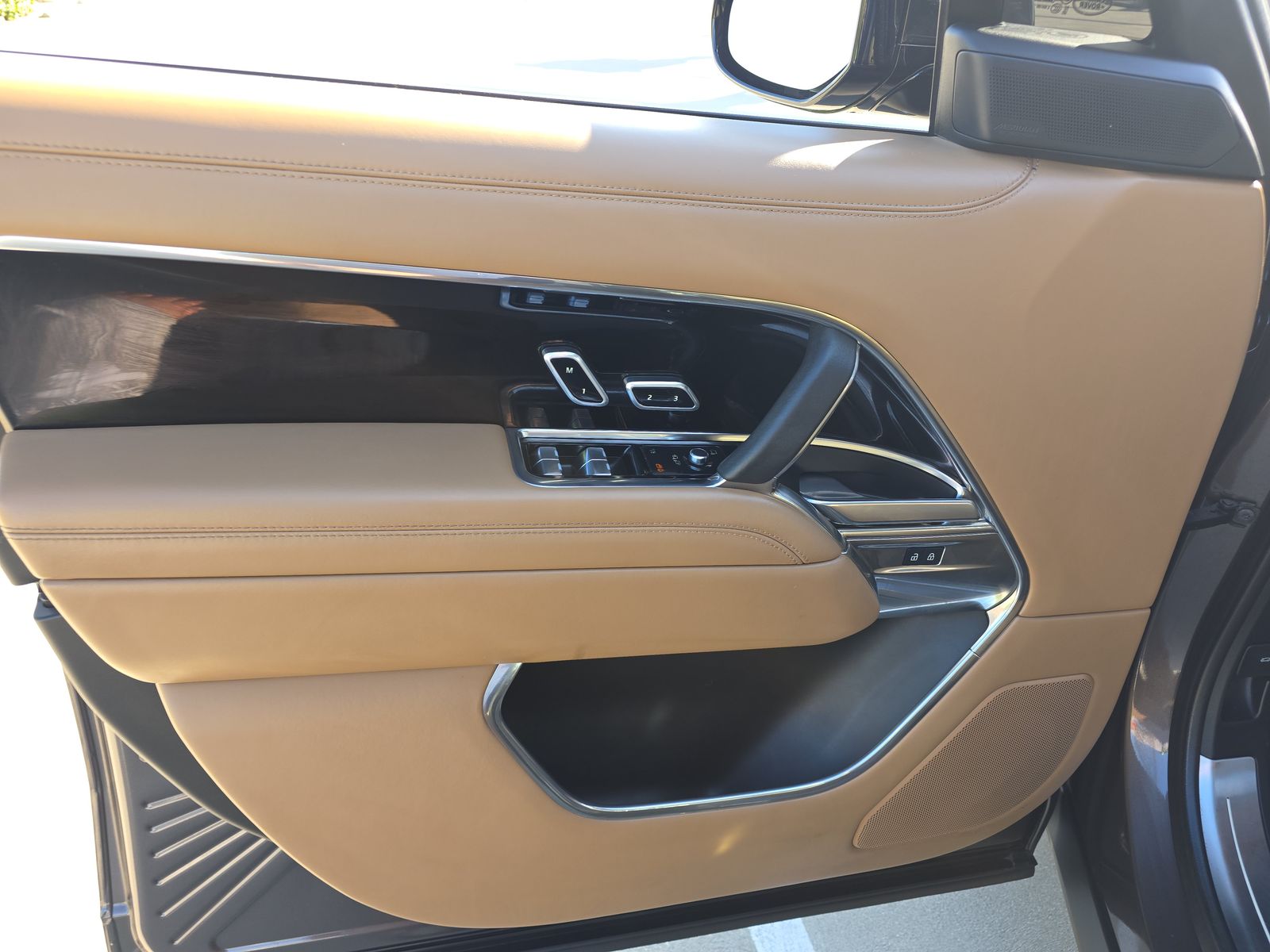 2023 Land Rover Range Rover Autobiography LWB AWD