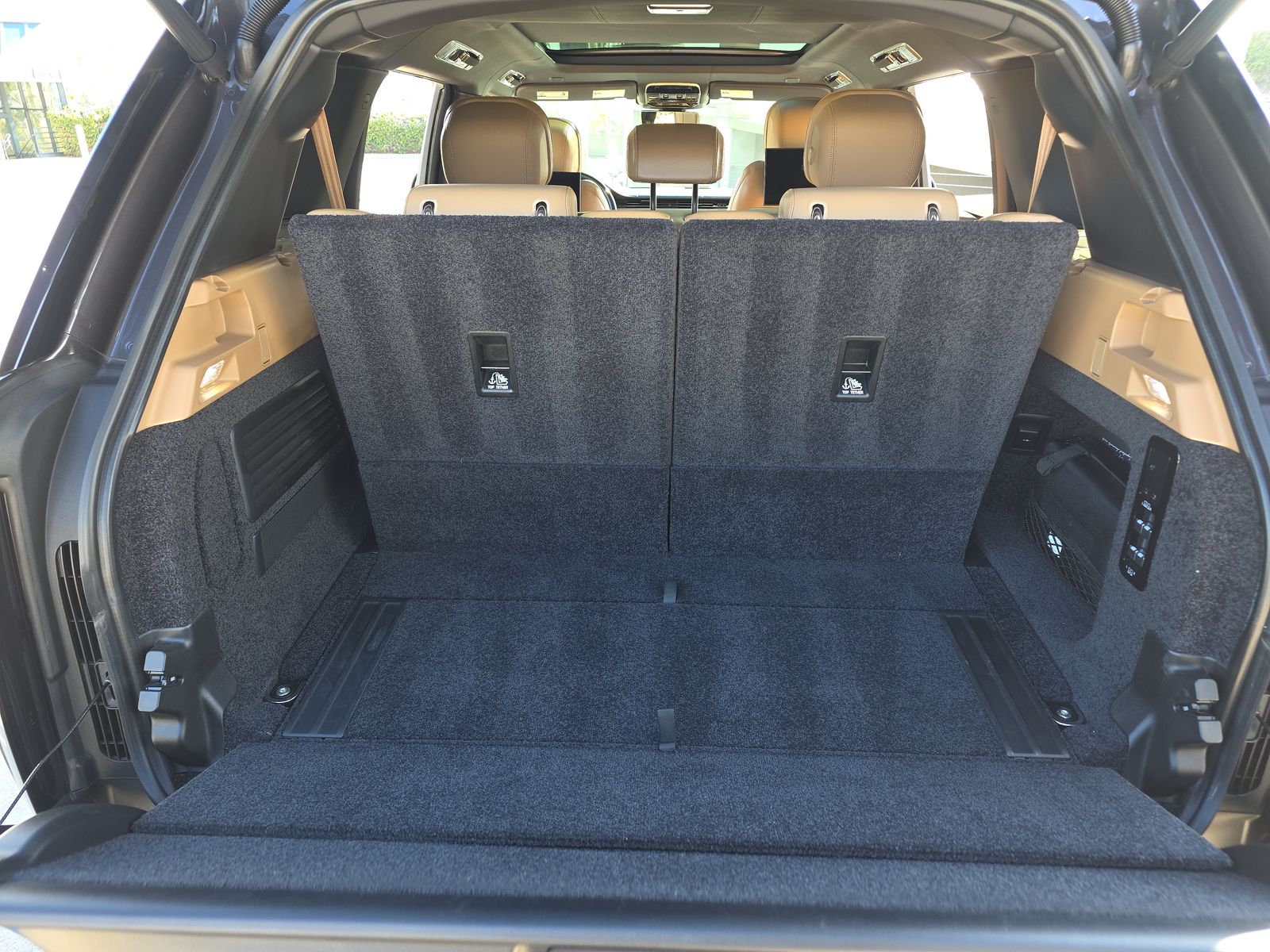 2023 Land Rover Range Rover Autobiography LWB AWD