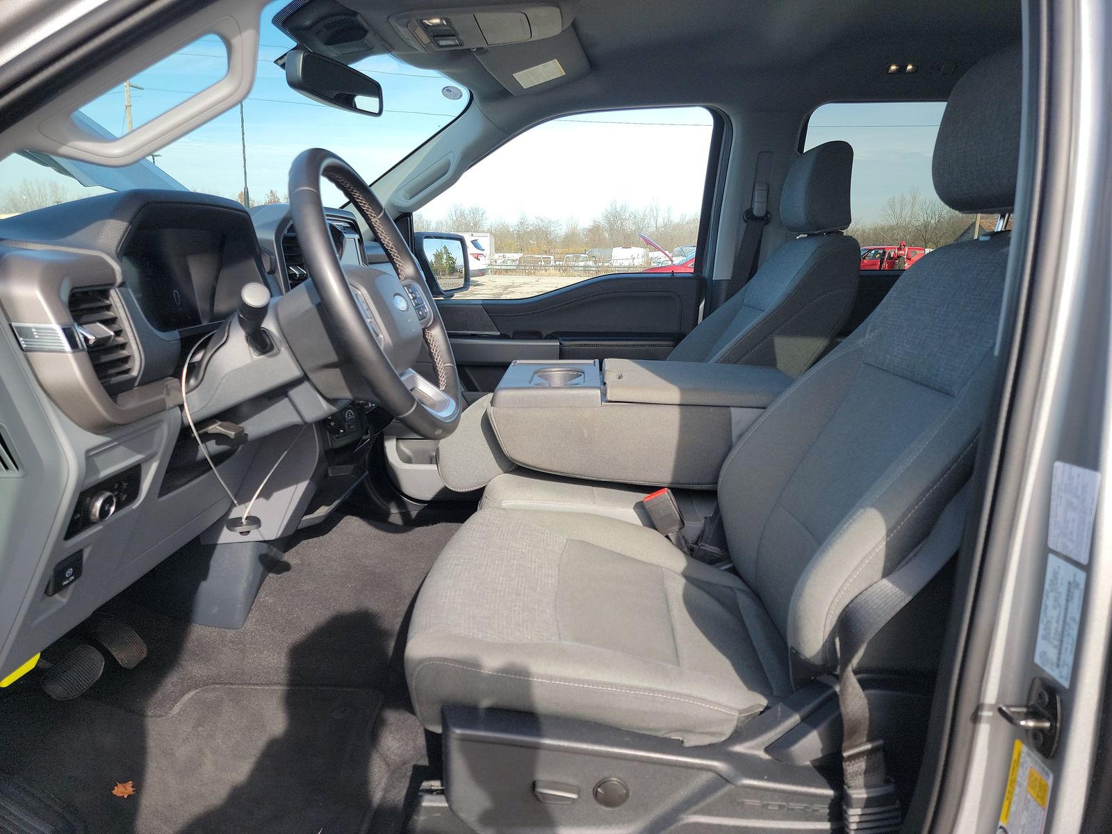 2024 Ford F-150 XLT AWD