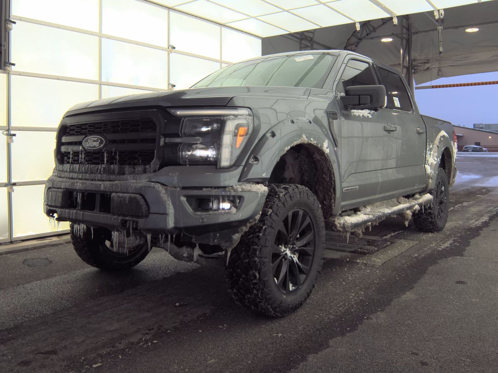 2024 Ford F-150 Lariat AWD