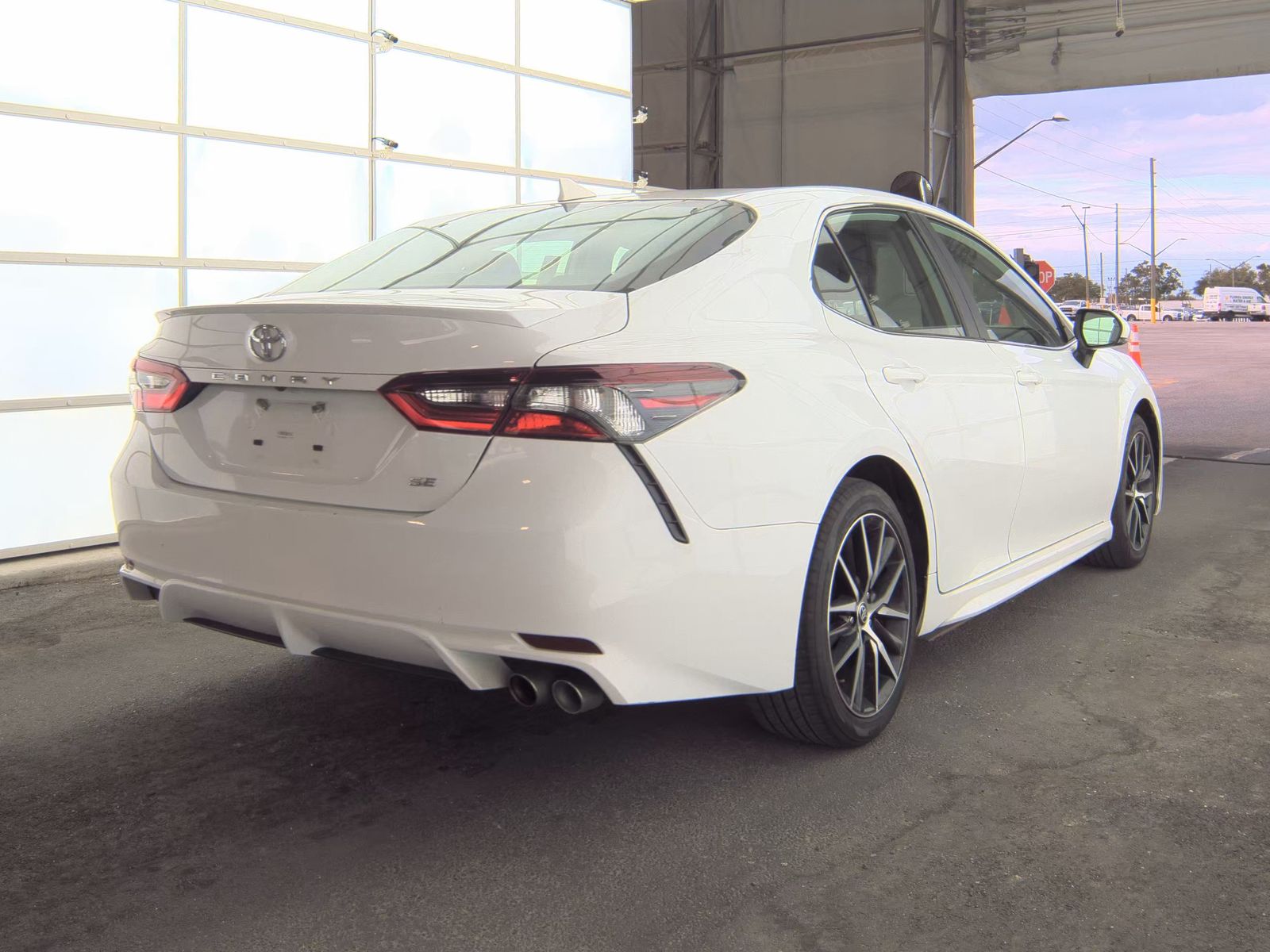 2024 Toyota Camry SE FWD