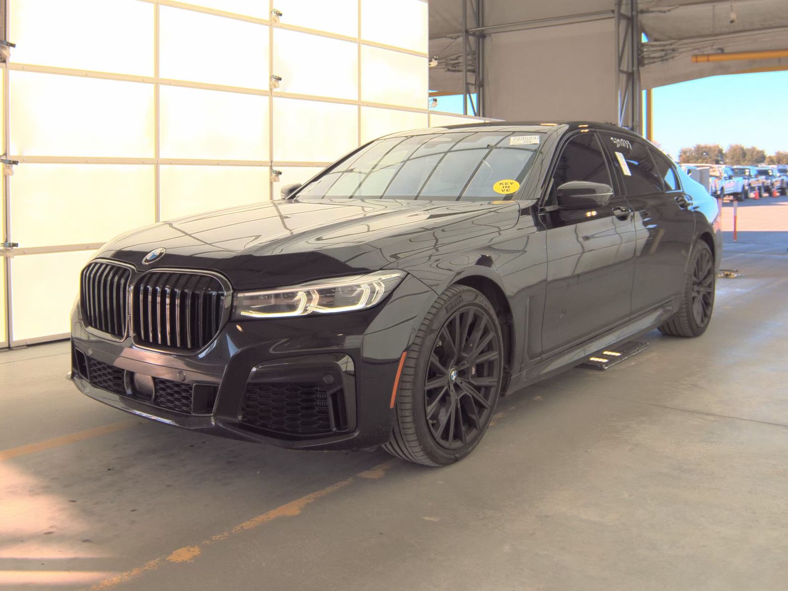 2022 BMW 7 Series M760i xDrive AWD