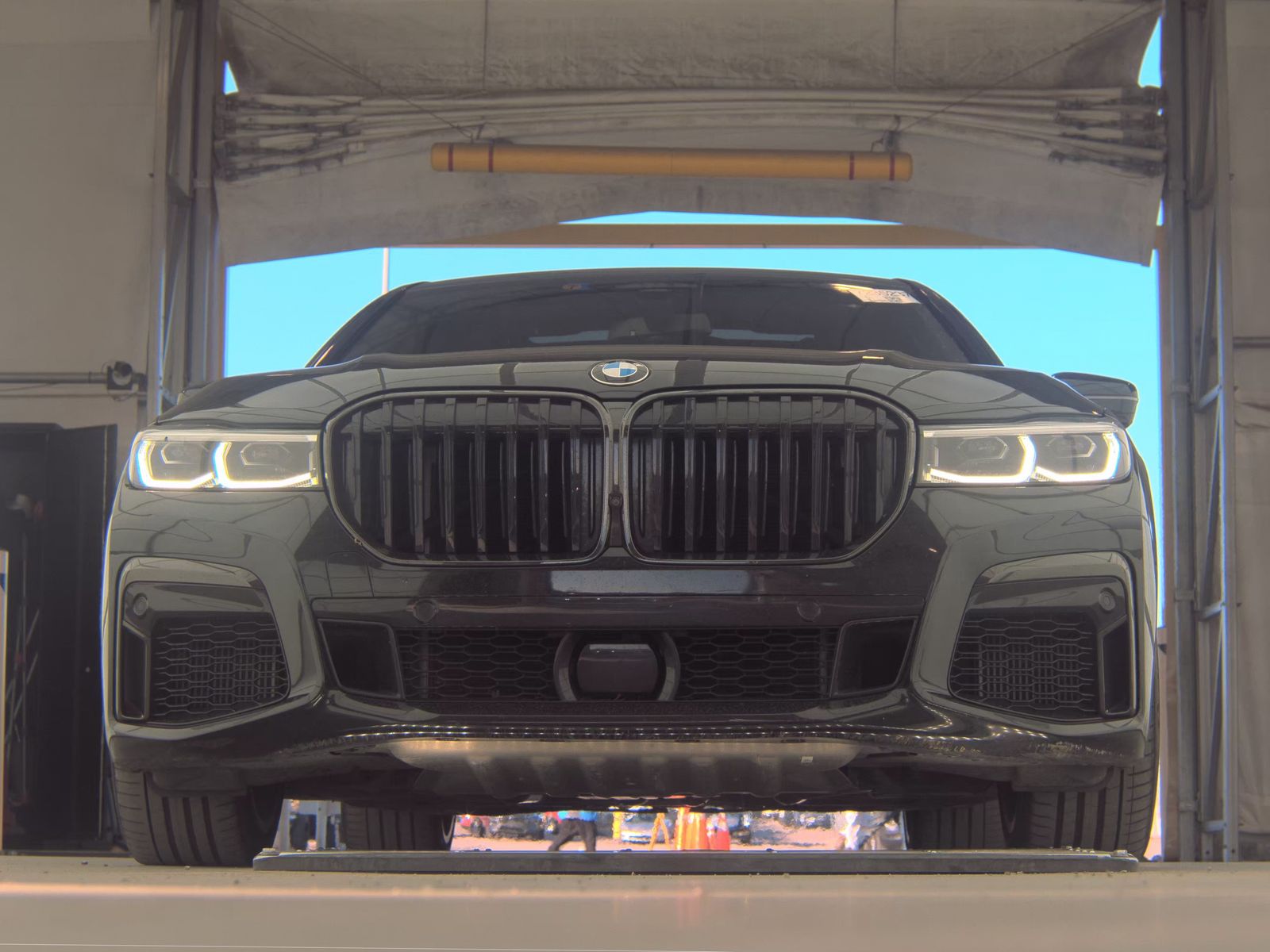 2022 BMW 7 Series M760i xDrive AWD