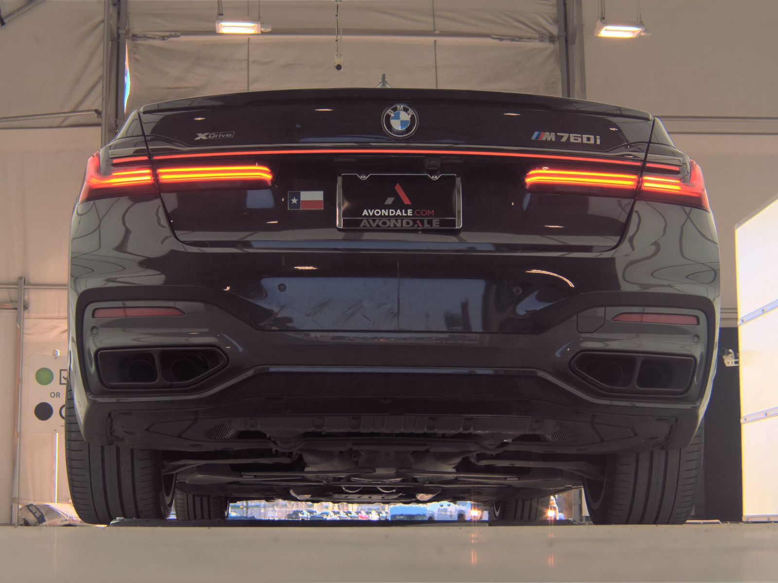 2022 BMW 7 Series M760i xDrive AWD