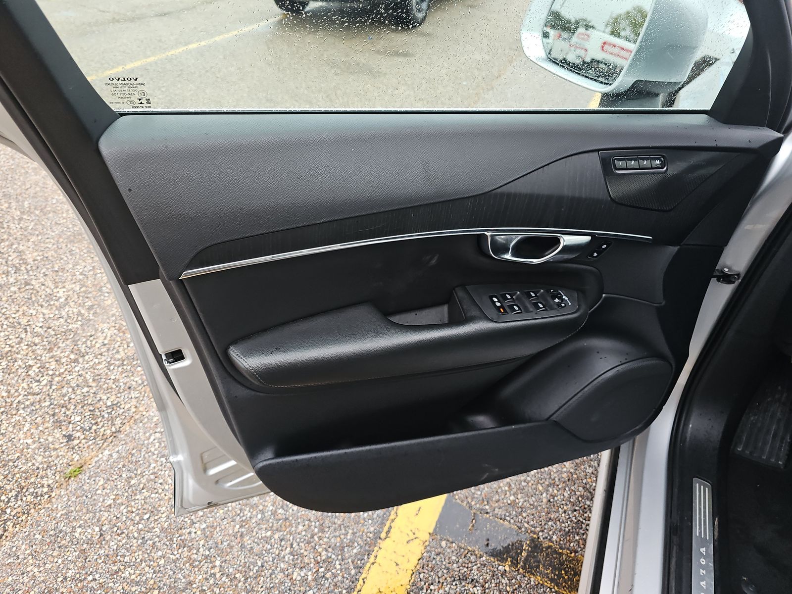 2020 Volvo XC90 T5 Momentum FWD