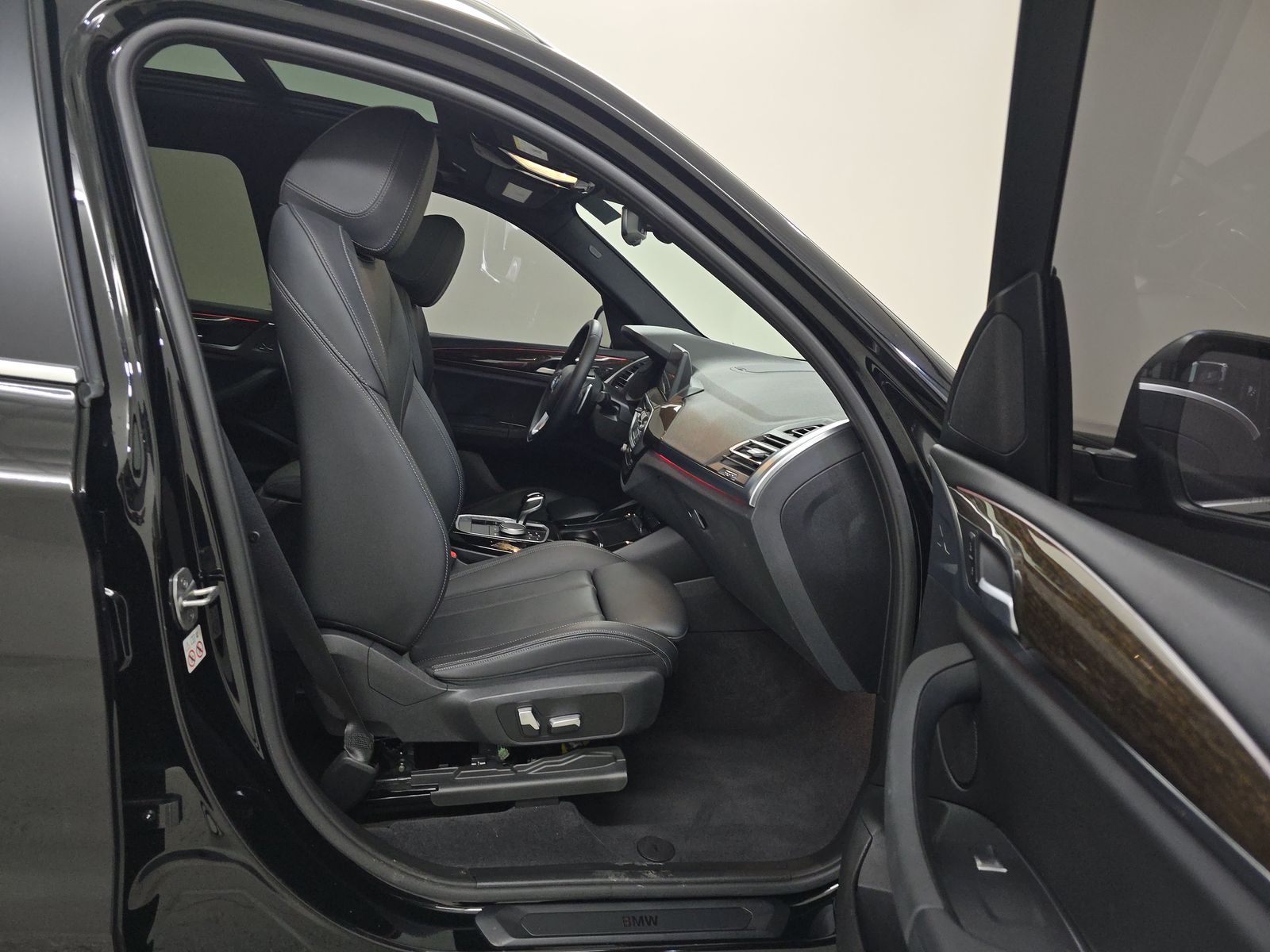 2022 BMW X3 sDrive30i RWD