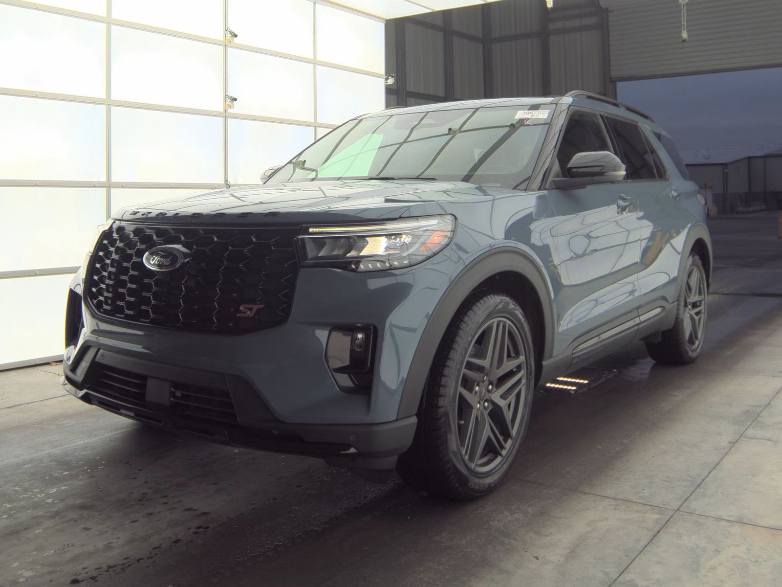 2025 Ford Explorer ST AWD