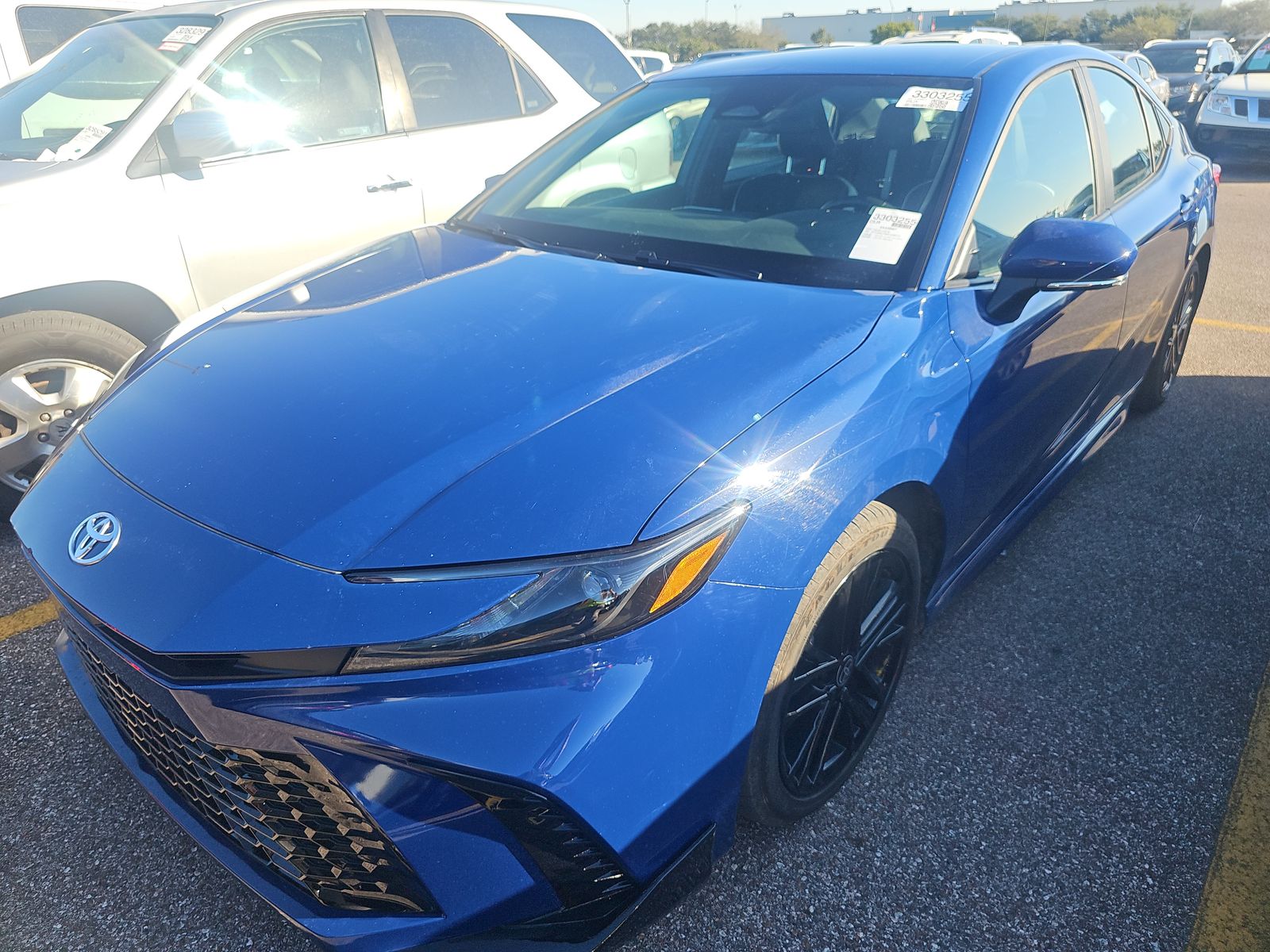 2025 Toyota Camry SE FWD