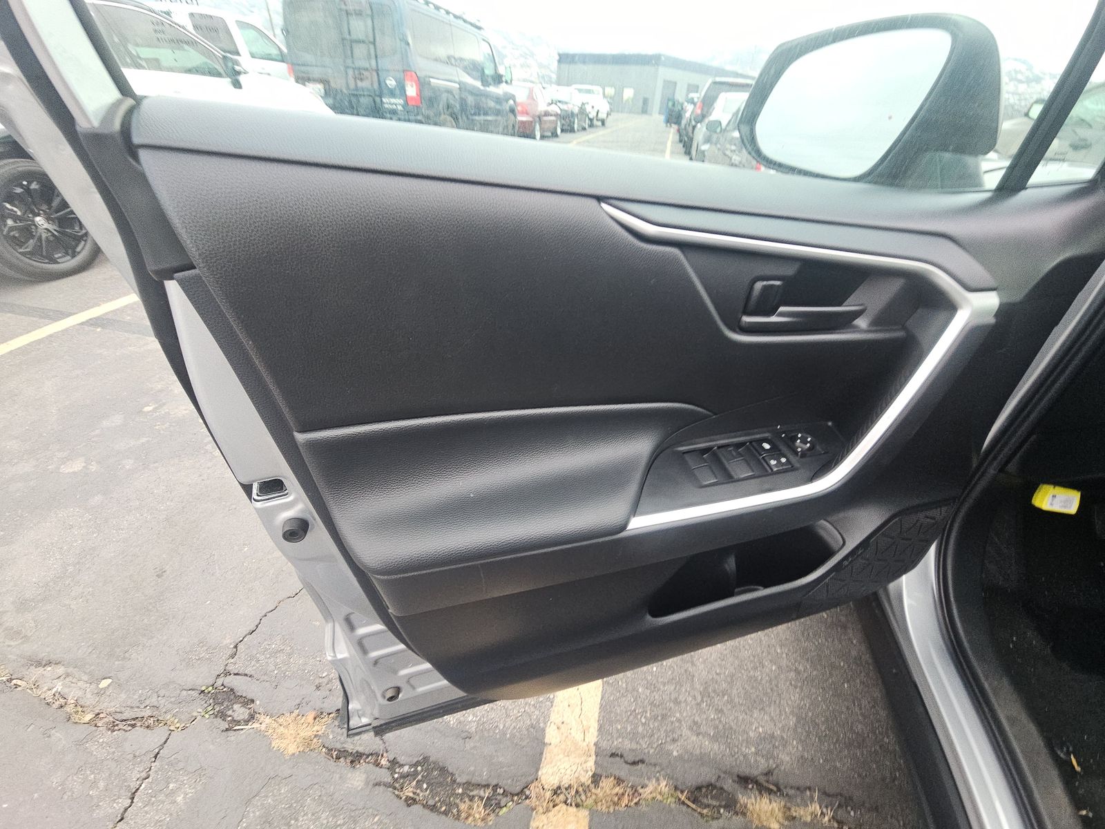 2024 Toyota RAV4 LE AWD