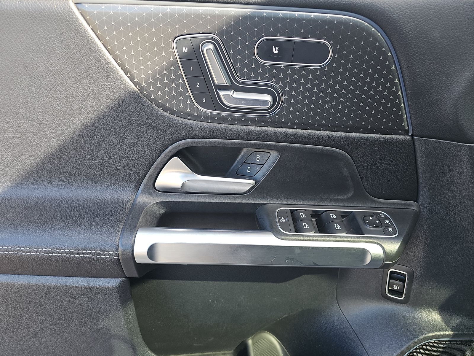 2024 Mercedes-Benz GLB GLB 250 AWD