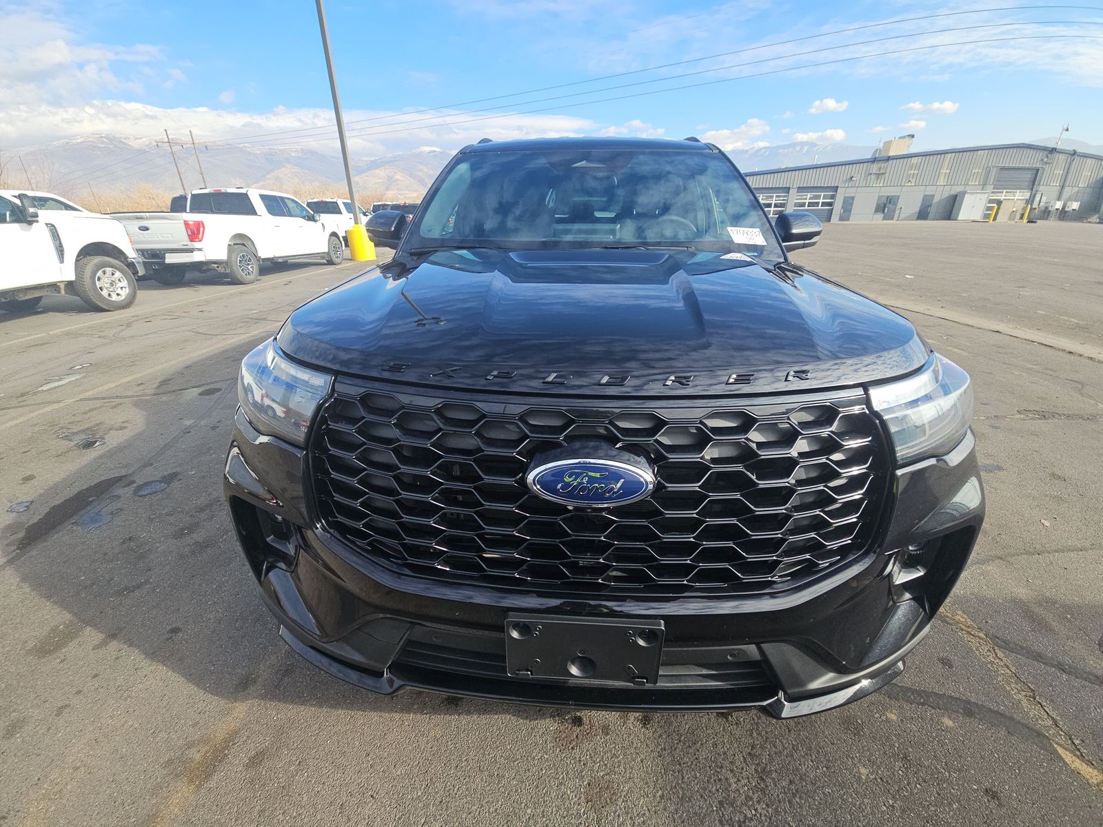 2025 Ford Explorer ST-Line AWD