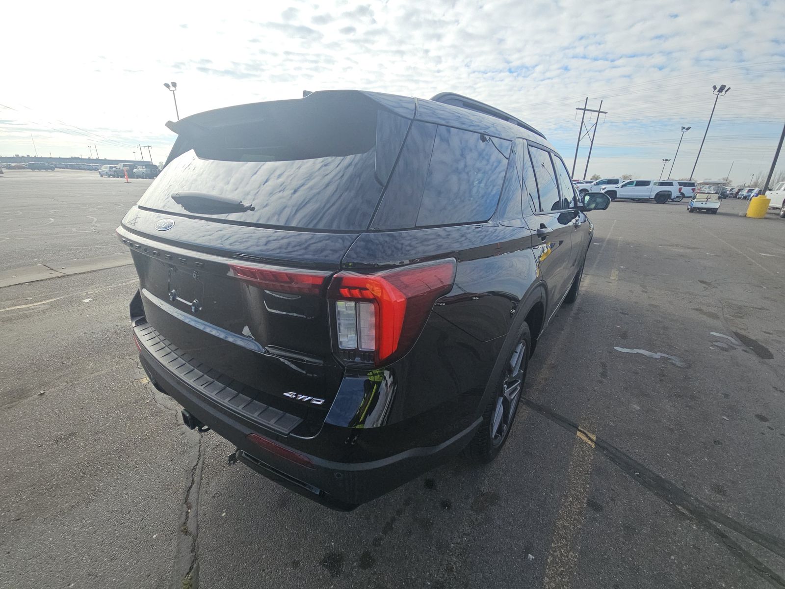 2025 Ford Explorer ST-Line AWD