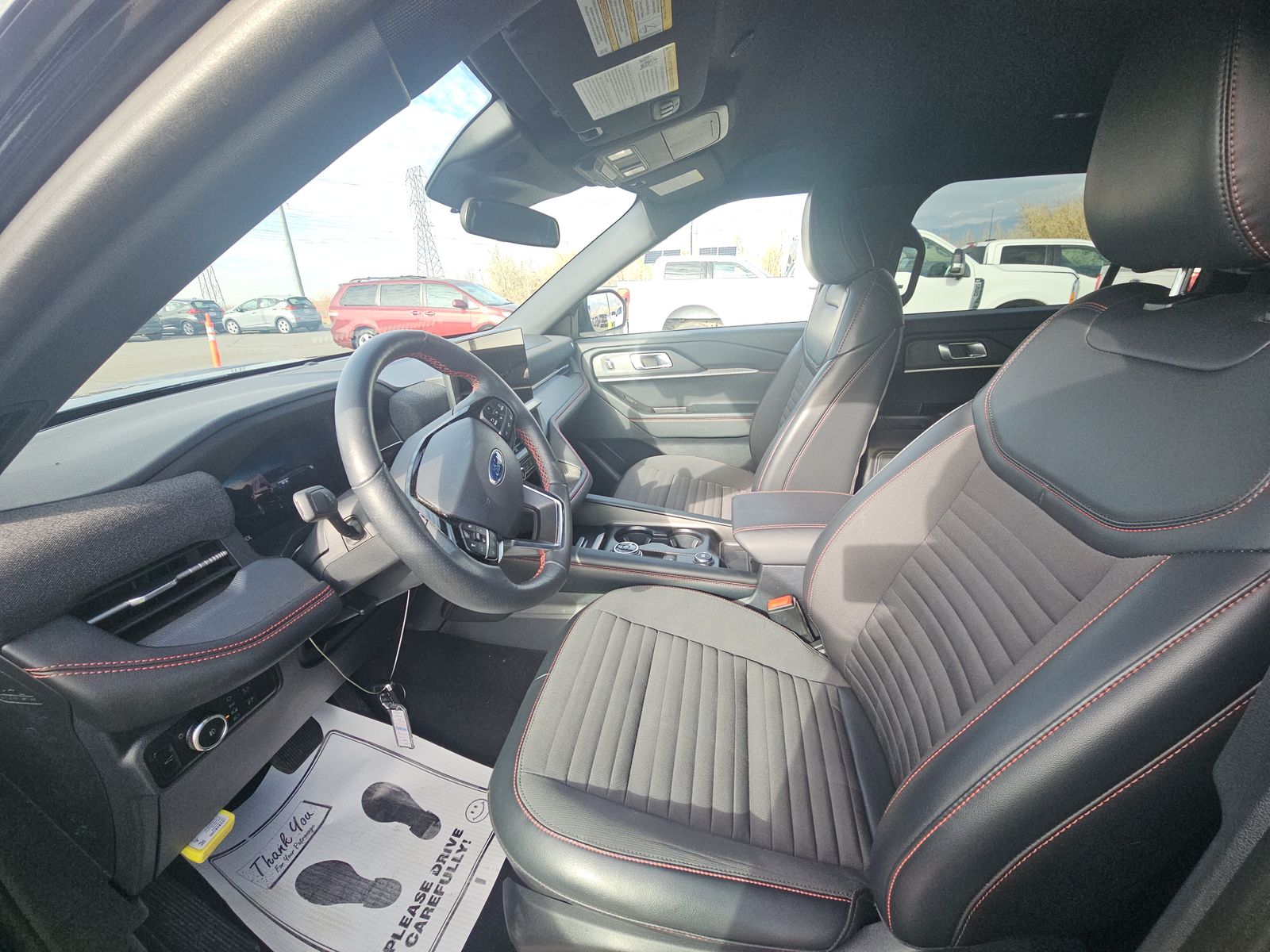 2025 Ford Explorer ST-Line AWD