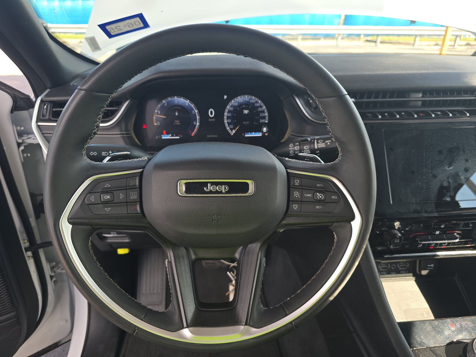 2023 Jeep Grand Cherokee Altitude RWD