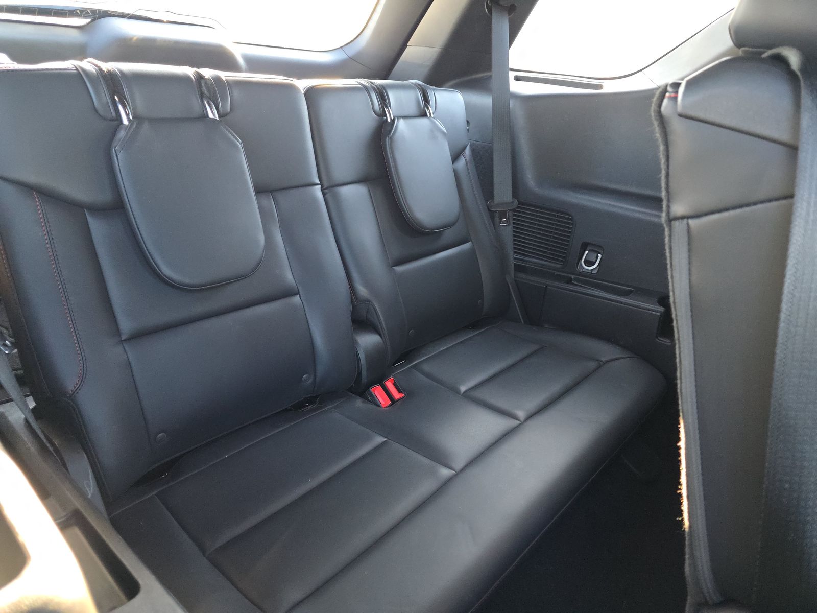 2025 Ford Explorer ST-Line AWD