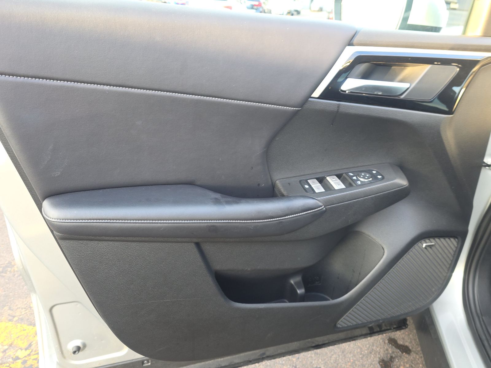 2025 Mitsubishi Outlander SE AWD