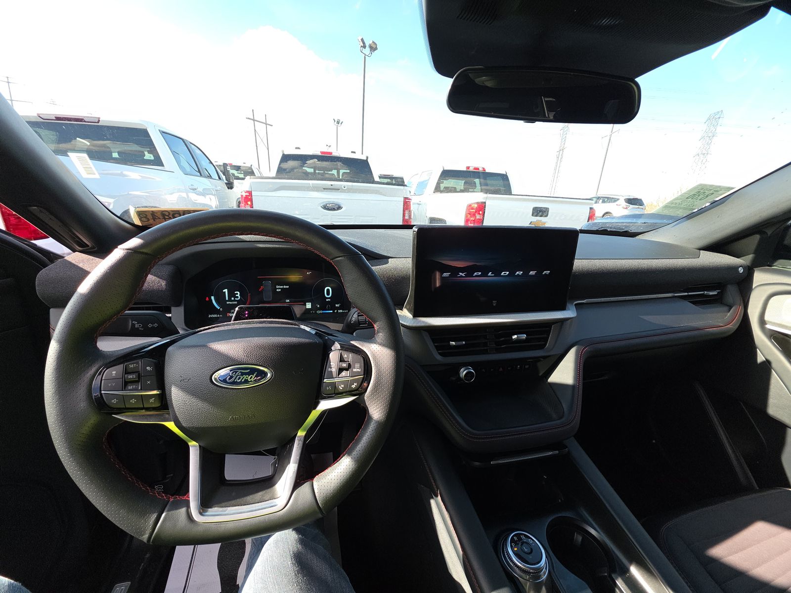 2025 Ford Explorer ST-Line AWD