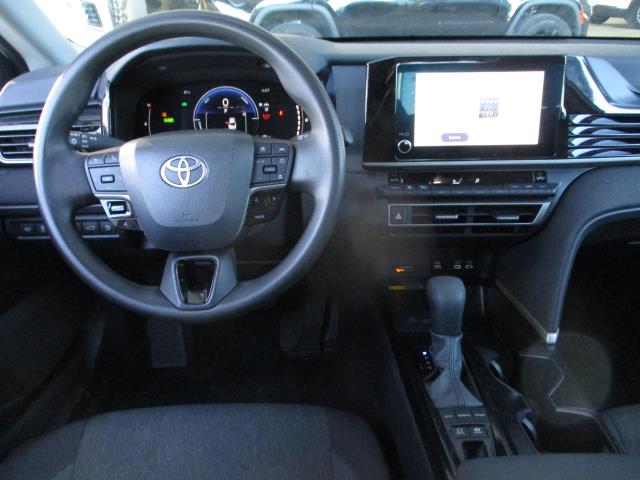 2025 Toyota Camry LE FWD