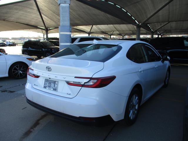 2025 Toyota Camry LE FWD