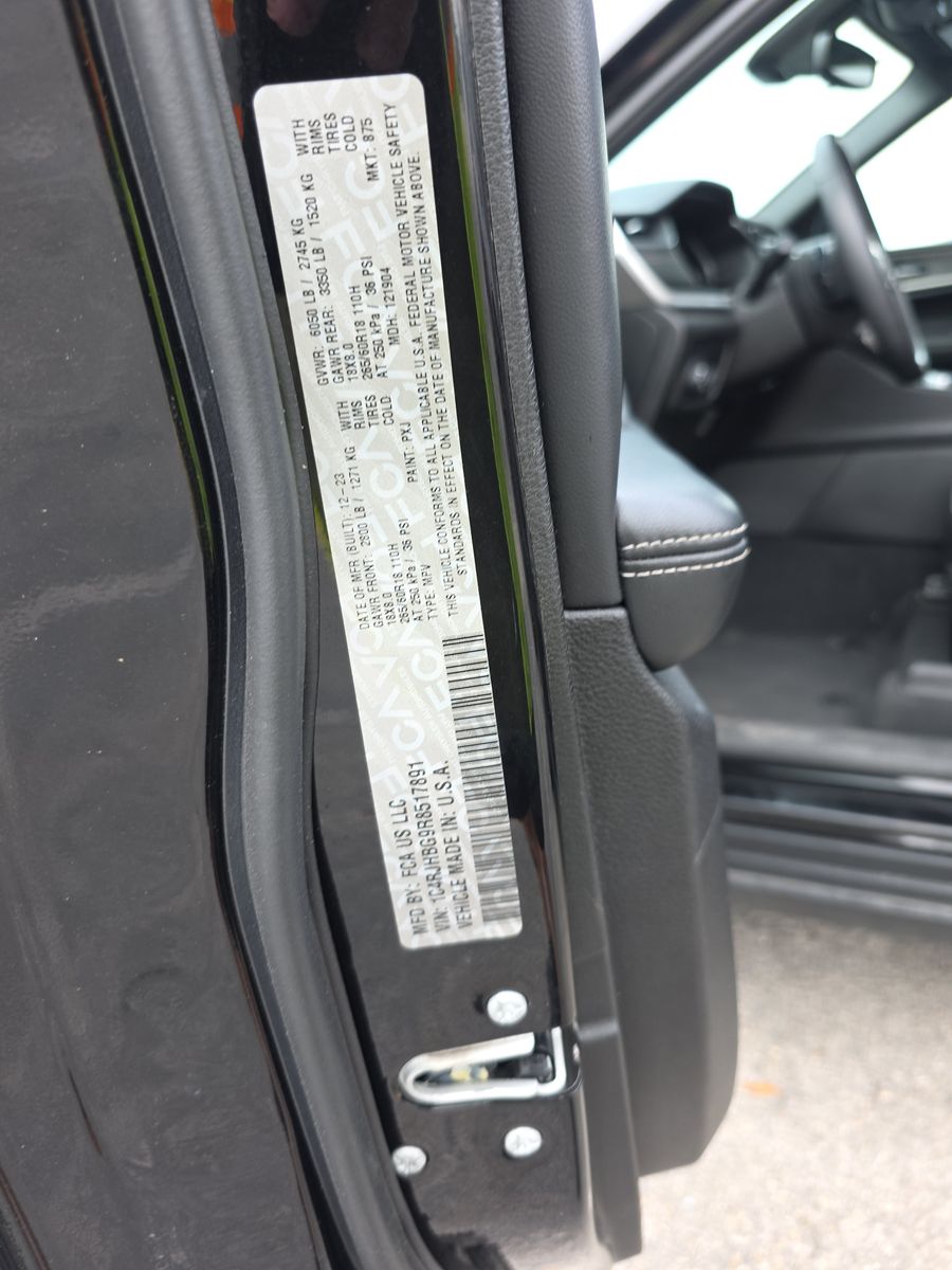 2024 Jeep Grand Cherokee Limited AWD