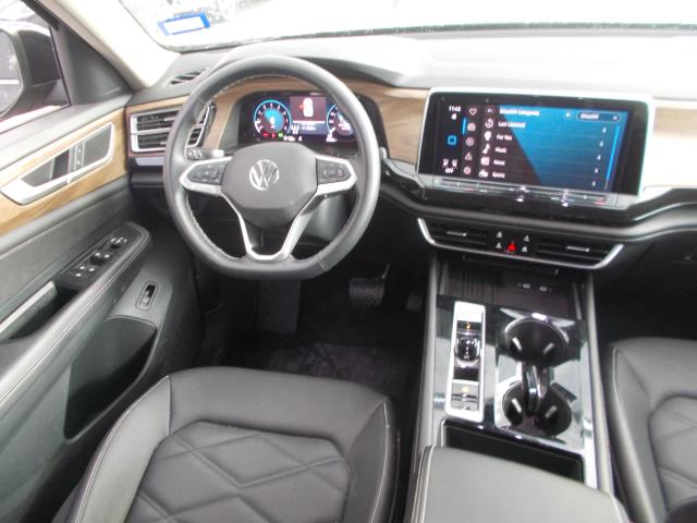 2025 Volkswagen Atlas 2.0T SE FWD