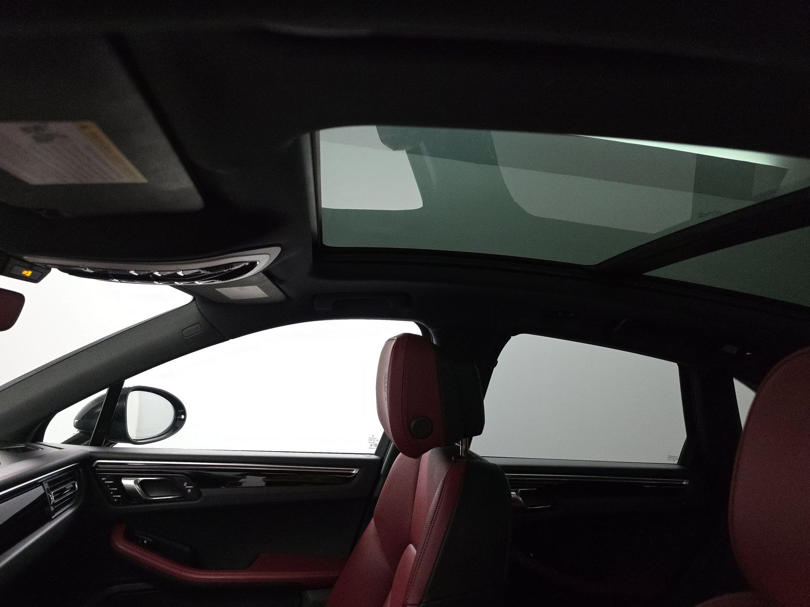 2024 Porsche Macan S AWD