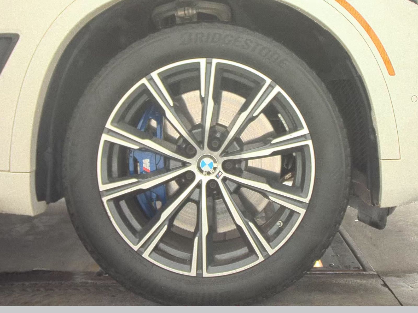 2020 BMW X5 xDrive40i AWD