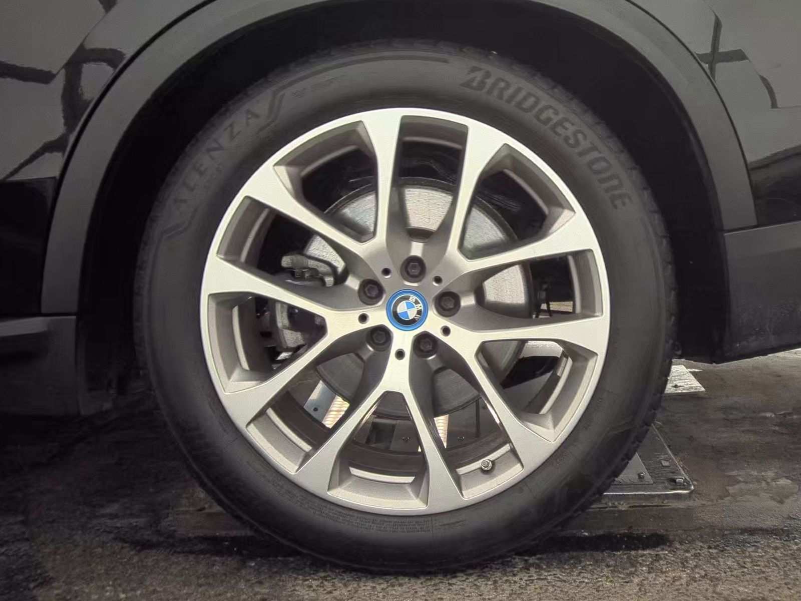 2023 BMW X5 xDrive45e AWD