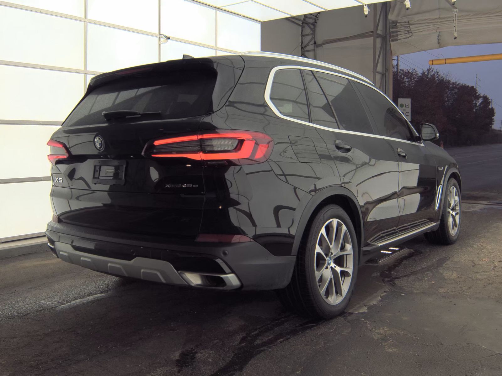 2023 BMW X5 xDrive45e AWD