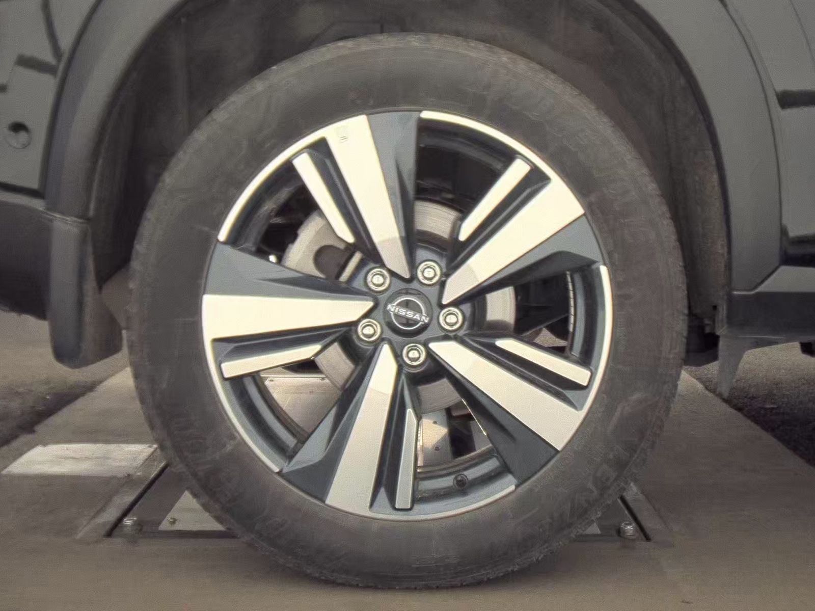 2024 Nissan Rogue SL AWD