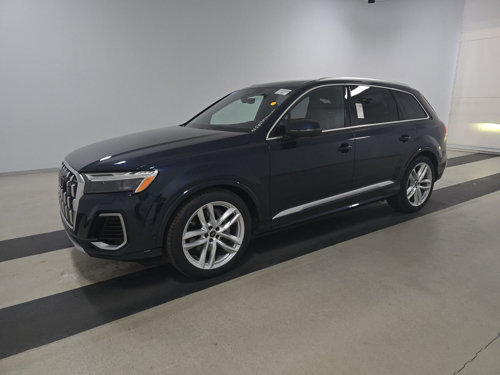 2025 Audi Q7 Premium Plus AWD
